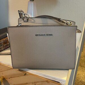 Michael Kors Crossbody Bag